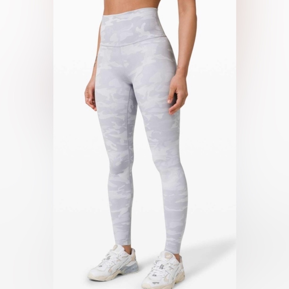Lululemon Wunder Under High Rise Tight 28” – Inconspicuous Camo Jacquard Alpine